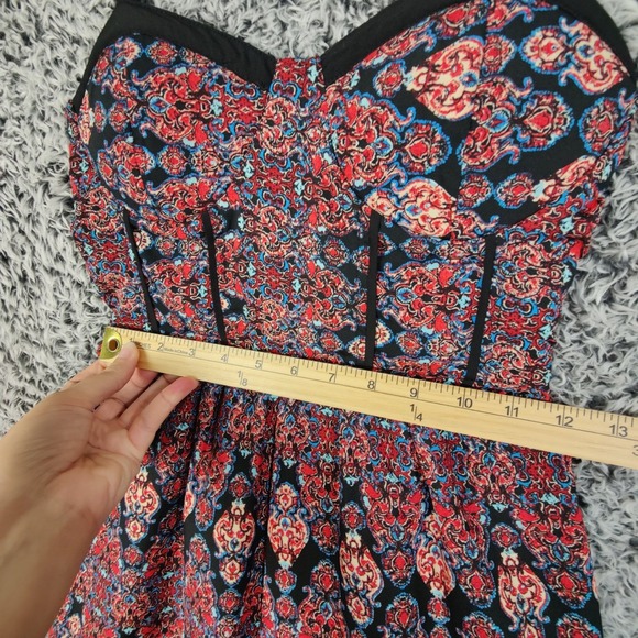 Band of‎ Gypsies Womens XS Jumpsuit Wide Leg Dark Floral Smocked Boho Romper - Picture 5 of 11